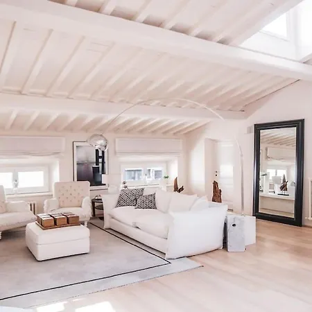 Loft88- 2pax- Ponte Vecchio Lägenhet *