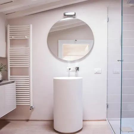 Apartament Modern Loft 2pax- Ponte Vecchio